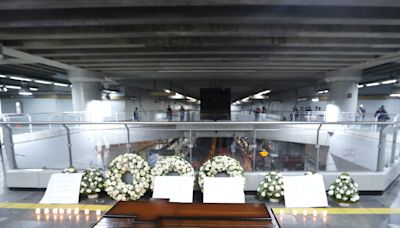 Conmemoran con un ataúd los tres años del desplome del metro que dejó 26 muertos en México