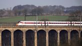 Rail fares to fluctuate based on demand in London North Eastern Railway trial scheme