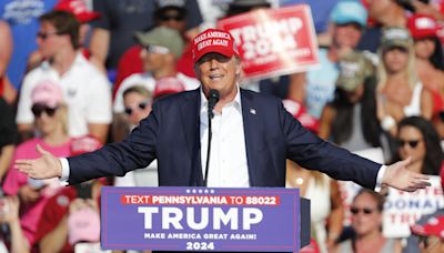 Trump dice que no tiene "miedo" tras sobrevivir a un intento de magnicidio