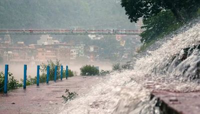 Monsoons to unleash heavy rains over Uttarakhand; flood alerts issued in Dehradun, Almora, Chamoli, Bageshwar | Business Insider India