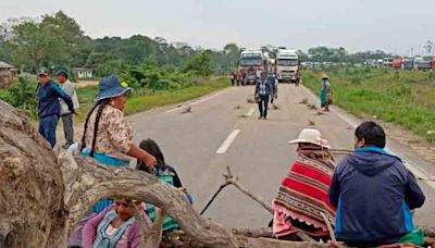 Marchas y bloqueos en el país sólo benefician a intereses de políticos - El Diario - Bolivia