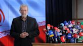 El expresidente del Parlamento Alí Lariyani presenta su candidatura a las presidenciales en Irán