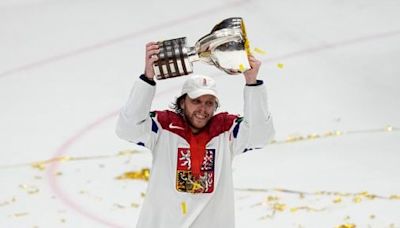 Bruins’ David Pastrnak scores as Czech Republic takes home hockey world championship - The Boston Globe