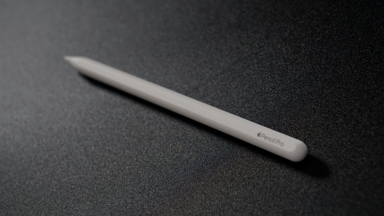 Apple Pencil Pro | Squeeze, Barrel Roll, Find My