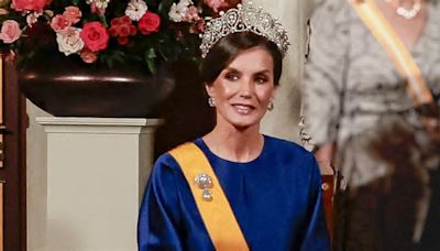 La Reina Letizia lo intenta con la Tiara Rusa, pero no puede con una apabullante Máxima de Holanda