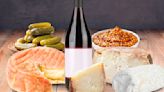 How To Build A Sommelier-Approved Cheese Board To Pair With Pinot Noir