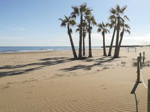 Canet d'En Berenguer arranca su temporada estival con playas vigiladas y oferta lúdica para toda la familia