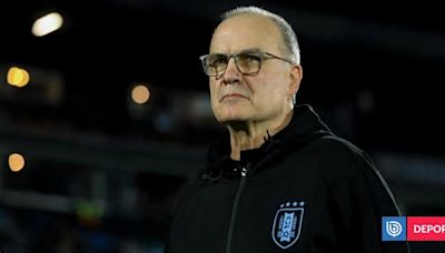 Histórico entrenador de Uruguay renuncia por "culpa" de Bielsa: la condición del ’Loco’ que no aceptó