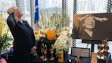 Quebecers pay respects to Jean-Pierre Ferland ahead of national funeral