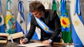 Tras la firma del Pacto de Mayo, Javier Milei empieza una nueva etapa de gobierno con el desafío de organizar la economía