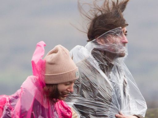 Frigid Scotland weather 'more like October' with temperatures 'cold enough for snow'