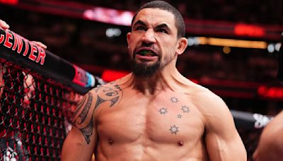 Watch: Robert Whittaker Gives Hilarious Response to Khamzat Chiamaev’s ‘See You Soon’ Callout After UFC Saudi Arabia