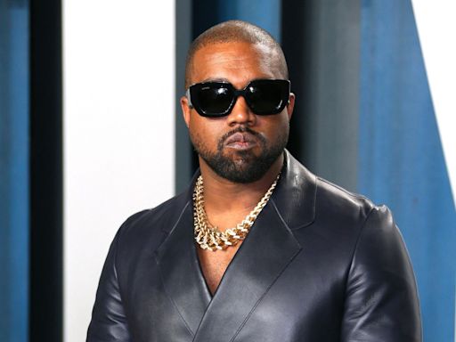 Rapper americano Kanye West visita Moscou, segundo a imprensa russa