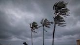 Flooding, gusty winds forecast for Miami, Fort Lauderdale, Palm Beach. Secure holiday trim