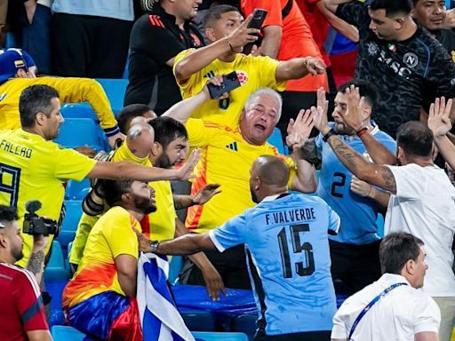 Las imágenes de la pelea entre jugadores uruguayos y aficionados colombianos tras la semifinal de la Copa América