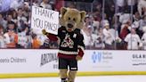 Así fue el último partido de los Coyotes en Arizona; se despiden con un triunfo