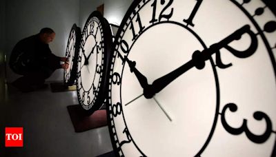 Daylight saving time 2024 to end in November: What is it and its history | World News - Times of India