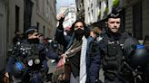 La policía francesa desalojó a manifestantes propalestinos de una universidad de élite en París