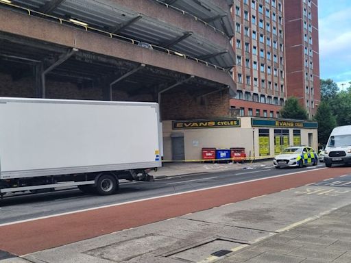 Police cordon in place in Bristol city centre