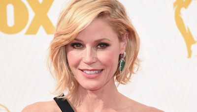 ‘Modern Family’ star Julie Bowen sets out books about ‘sex, drugs' for teen sons who won't confide in her