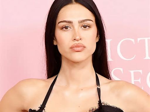 Amelia Gray Hamlin Frees the Nipple in Her Most Modest Look to Date