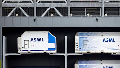 ASML：將向台積電交付3.8億美元最新光刻機