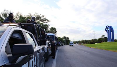 Protesta de miles de motociclistas afecta a turistas del Caribe mexicano