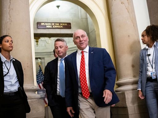 GOP leader Steve Scalise talks with Trump, House conservatives on 2025 agenda