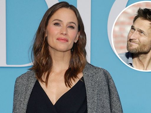 Jennifer Garner Is ‘Pushing’ Boyfriend John Miller’s Potential (Excl)