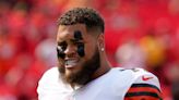 Browns' Jedrick Wills Jr. suffers leg injury in third quarter, returns to game