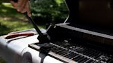 ‘Break down’ grease on your BBQ in just ’10 minutes’ with experts ‘great’ tip