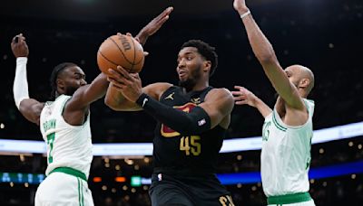 Jaylen Brown Calls Out 'Unacceptable' Celtics Defense In Game 2