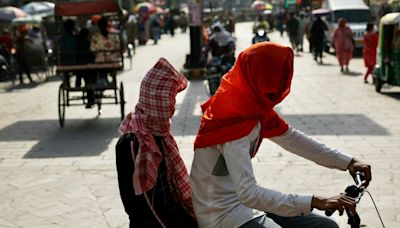 Delhi weather forecast: IMD sounds ‘orange alert’ for heatwave