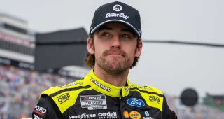 Late-race collision foils Ryan Blaney, Michael McDowell at New Hampshire