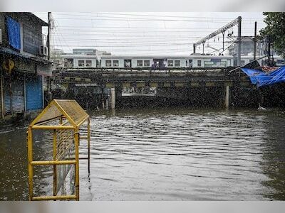 Rain likely in Mumbai all week; railway tracks turn into aquariums. Updates