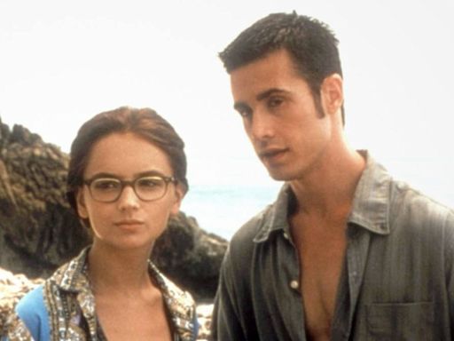 'She's All That' Cast: See the Stars of the Hit '90s Teen Movie Over 25 Years Later