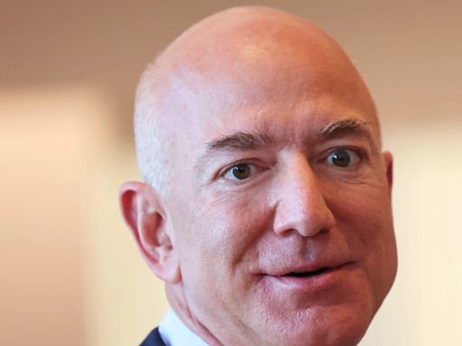 Jeff Bezos' Morning Routine Includes 'Reading, Breakfast With Kids' - News18