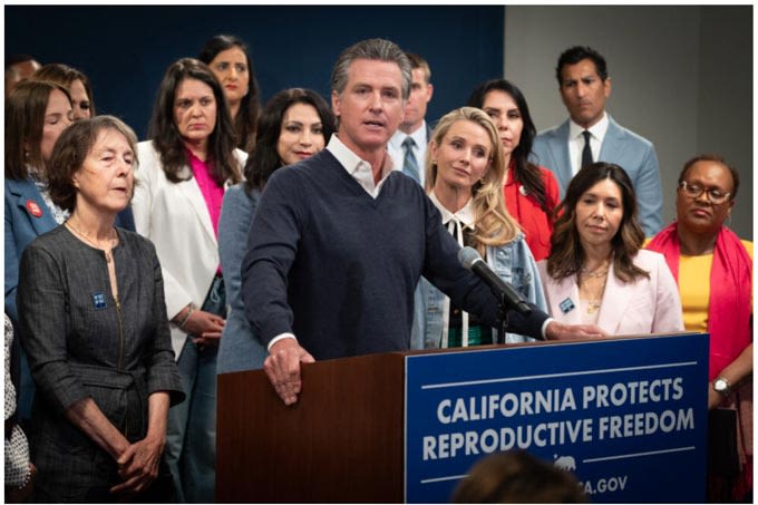 Governor Gavin Newsom & Women’s Caucus Announce Bill to Allow Arizona Doctors the Ability to Provide Abortion Care to Arizona...