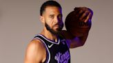 JaVale McGee has hilarious NSFW reaction to Kings victory beam