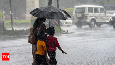 IMD issues heavy rainfall alert for Konkan & Goa, Kerala, Karnataka, Maharashtra in next 5 days | India News - Times of India