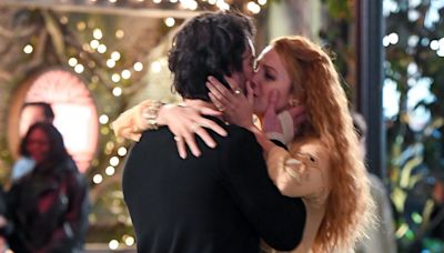 Blake Lively and Justin Baldoni Kiss in Steamy New 'It Ends With Us' Trailer