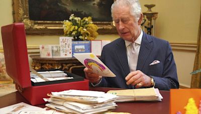 Así son los nuevos billetes con la cara del rey Carlos III