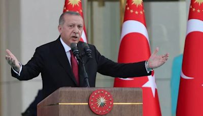 Erdogan warns of intervention, Israel reminds him of Saddam Hussian's downfall