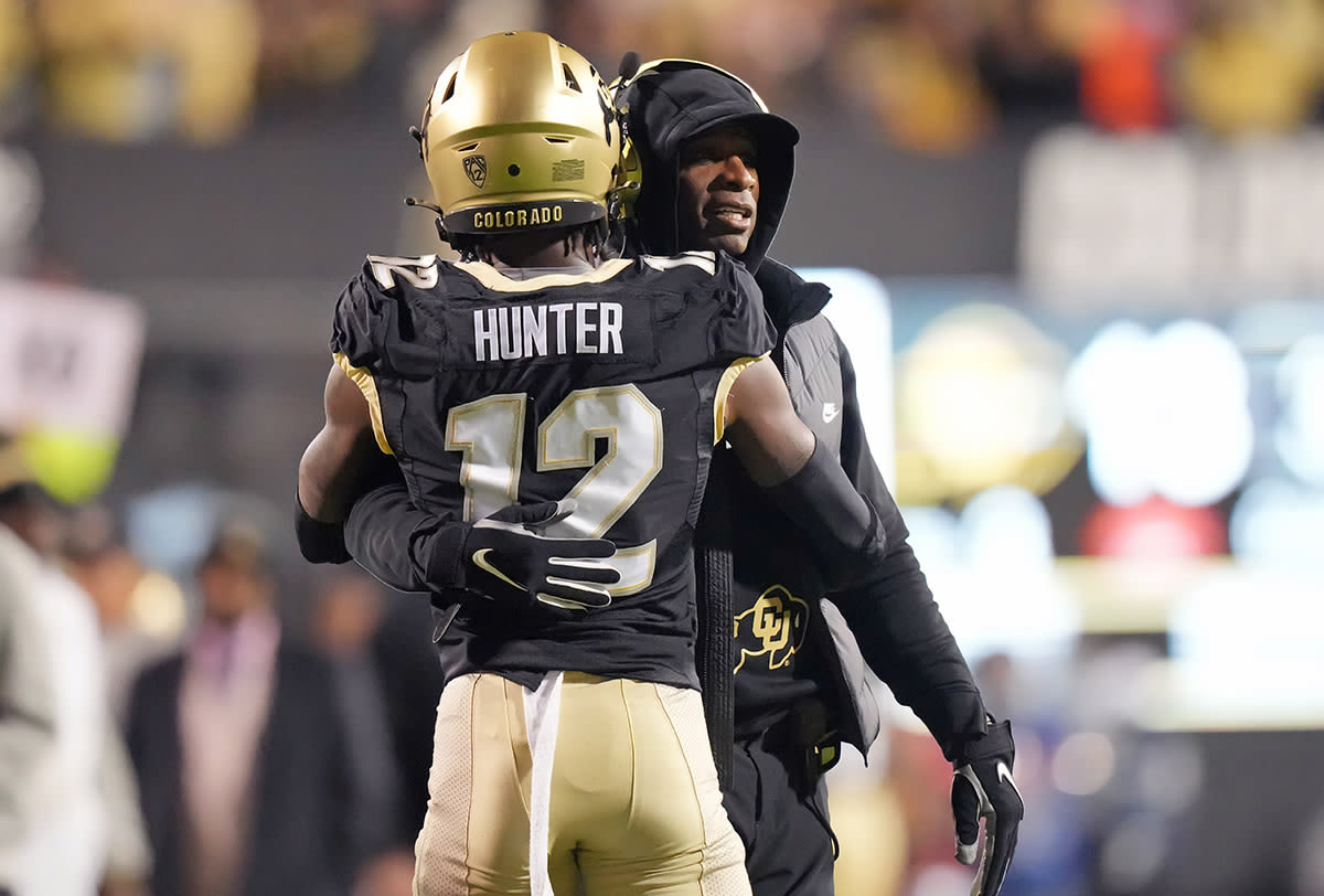 Travis Hunter's Heated Sideline Moment with Deion Sanders Is Turning Heads