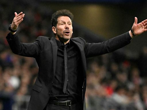 Atletico Madrid manager Diego Simeone undergoes surgery to resolve plaguing knee problem