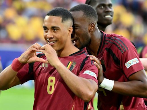 Belgium beat Romania to breathe new life into Euro challenge