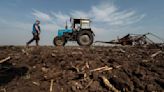 Los fabricantes de maquinaria agrícola de Córdoba buscan soluciones para el desminado de los campos de cultivo de Ucrania