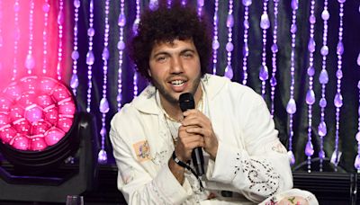 Selena's boyfriend Benny Blanco shares 'Persian rug toes' and 'horrifies' fans