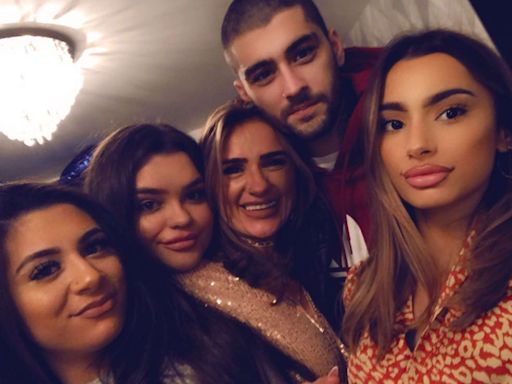 Zayn Malik's 3 Sisters: All About Doniya, Waliyha and Safaa