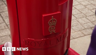 First King Charles post box unveiled in Great Cambourne